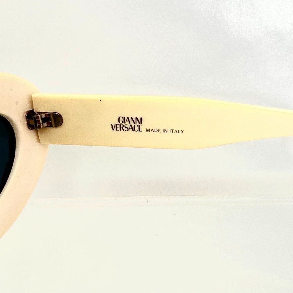 VINTAGE! Gianni Versace sunglasses - Picture 7 of 8